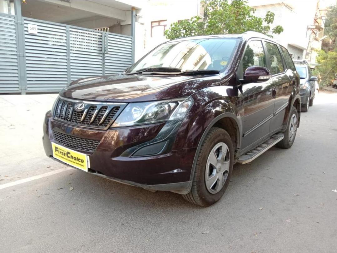 2017 Mahindra XUV500 W6 AT 2017 Mahindra XUV500 W6 AT
