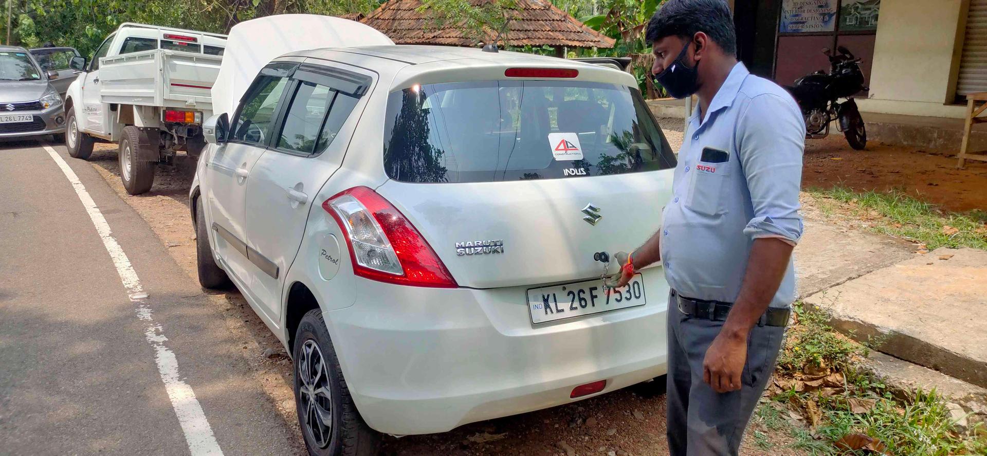 2015 Maruti Suzuki Swift VXI BS IV 2015 Maruti Suzuki Swift VXI BS IV